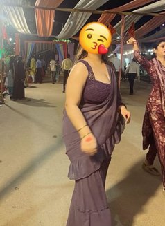 Cam Cam With Anal Queen With Big Boobs - puta in New Delhi Photo 6 of 7