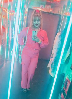 Cam chat with Model Shreya (face confirm - escort in Mumbai Photo 8 of 12