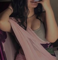 ❣️Cam fuN and Real meeT❣️ - puta in Mumbai Photo 4 of 5