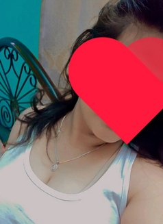 Cam Fun and Real Meet🤍 - puta in Ahmedabad Photo 4 of 4