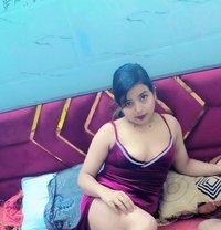 cam girl for cam and chat fun - escort in Chennai