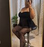 Cam girl - puta in Kolkata Photo 4 of 5