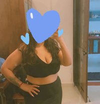 Cam girl - puta in Visakhapatnam