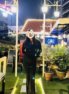 ❣️꧁ 🦋CAM & HOTEL MEET ꧂❣️🦋 - escort in Hyderabad Photo 2 of 5