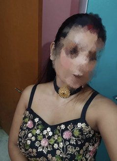 Sonia - escort in Bangalore Photo 2 of 2