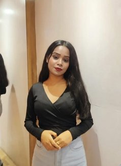 Cam - escort in Hyderabad Photo 3 of 6