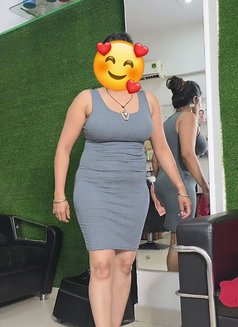 Cam🥀Meet🥀Anal queen - puta in Noida Photo 7 of 18