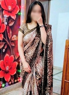 Available cam, sex chat ,meet - puta in Chennai Photo 6 of 6