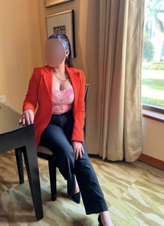꧁༻ Cam & meet independent girl༺꧂ - escort in Bangalore Photo 1 of 3