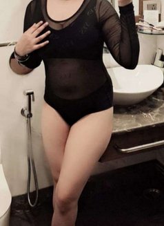 Video call service and Meet - escort in Kolkata Photo 5 of 5