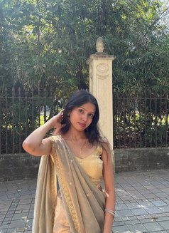 Cam / Meet Kara Escort - puta in Kathmandu Photo 4 of 4