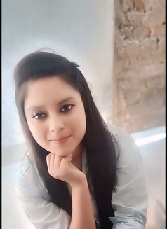 Cam & Meet Service - escort in Chennai Photo 1 of 1