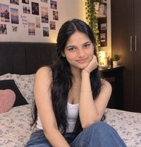 Cam or meet avl.... - escort in Kochi Photo 4 of 4