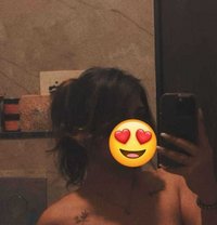 MUSLIM CAM QUEEN REAL MEET - escort in New Delhi Photo 1 of 9