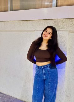 Independent - escort in Surat Photo 2 of 2