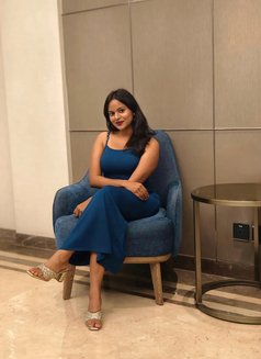 ꧁༒🥀꧁ Cam Queen 🧿 & Meet Gfe ༒꧂ 🥂, Esco - puta in Surat Photo 1 of 2