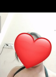 Cam Queen Real Meet - escort in New Delhi Photo 1 of 3