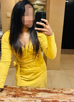 🦋Cam & Real meet🥂 ( independent) - puta in Mumbai Photo 1 of 3
