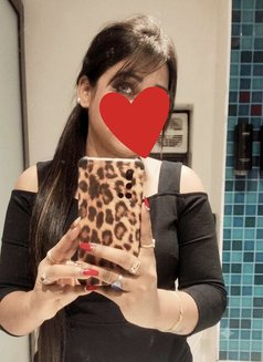Cam & Real Meet - escort in Chennai Photo 1 of 6