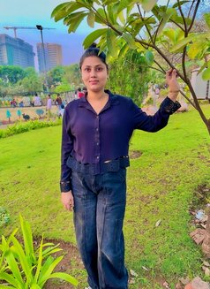 Cam& Real meet,Nisha Independent Girl - escort in Mumbai Photo 5 of 5