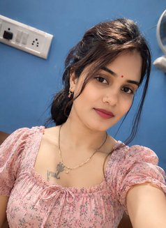 Cam& Real meet,monika Independent Girl - escort in Mumbai Photo 2 of 4