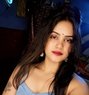 Cam& Real meet,Nisha Independent Girl - puta in Mumbai Photo 4 of 4