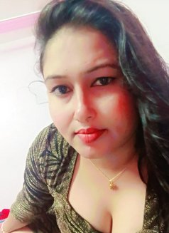 ꧁ CAM & REAL SESSION ꧂, escort1 - escort in Ahmedabad Photo 1 of 2