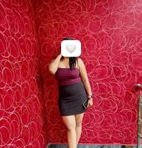 Cam Service and Full Service Pramudi - escort in Colombo
