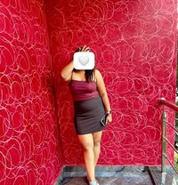 Cam Service and Full Service Pramudi - escort in Colombo