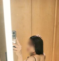 cam service available - escort in New Delhi