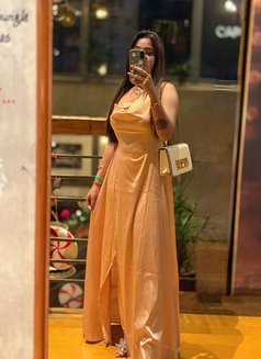 (Cam service available only 500) - escort in Kolkata Photo 5 of 6