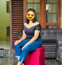 Cam Service & (Meet)full Service - escort in Colombo