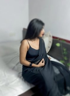 ꧁༒Deeksha🦋(Meet & Cam)༒꧂25🥀❣️ - escort in Mumbai Photo 2 of 4