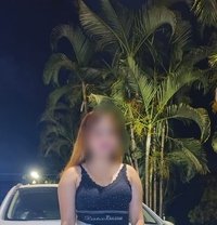 Cam session and reels meet - escort in Kolkata