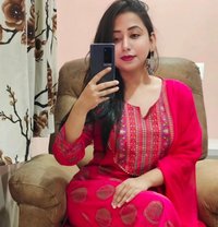 𝐈𝐦 𝐡𝐞𝐫𝐞 𝐟𝐨𝐫 𝐰𝐞𝐛𝐜𝐚𝐦 - escort in Chennai