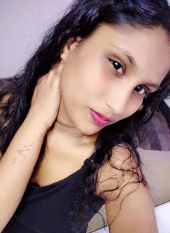 Cam Session Available Meet - puta in New Delhi Photo 2 of 2