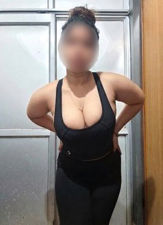 🥂CAM SESSION & DIRECT MEET🦋NO BROKER🥂 - puta in Hyderabad Photo 11 of 11