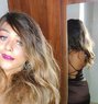 Cam Session - Transsexual escort in Mumbai Photo 2 of 10
