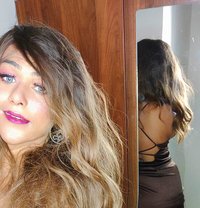 Cam Session - Acompañantes transexual in Kolkata Photo 2 of 10