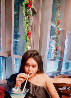 Cam Session - Acompañantes transexual in Kolkata Photo 6 of 10