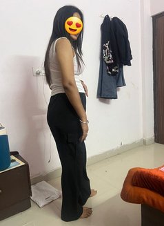 Haryanvi bhabi WebCam Session - escort in New Delhi Photo 1 of 3