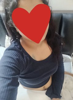 Malyali girl cam or meet - escort in Kochi Photo 1 of 4
