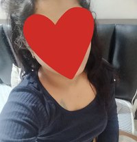 Malyali girl cam or meet - escort in Kochi Photo 1 of 4
