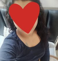 Malyali girl cam or meet - puta in Kochi