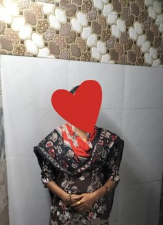 Cam Session & Meeting Available - escort in Chennai Photo 1 of 1