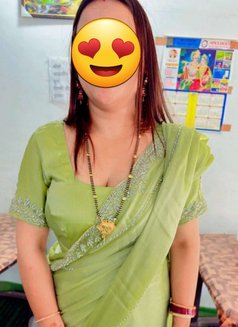 Pahadi housewife Cam session only - escort in New Delhi Photo 4 of 4