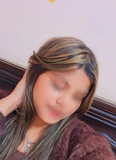 cam session🥂🍾 & Real meet - escort in Bangalore Photo 4 of 5