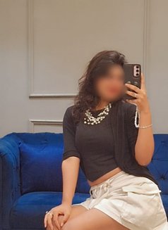 cam session🥂🍾 & Real meet - escort in Bangalore Photo 5 of 5