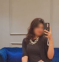 Soni webcam session🥂🍾 & Real meet - escort in Chennai Photo 5 of 5