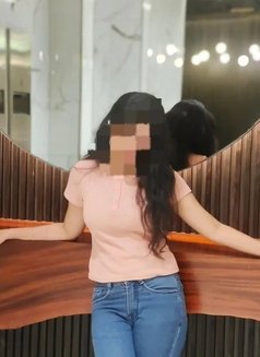 independent 100% { Cam show & meet } - escort in Chennai Photo 1 of 3